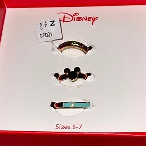 Disney 3 ring boxed set
